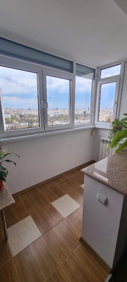 Perfect View Apartament 2 Rooms Self Check-In Boekarest Buitenkant foto